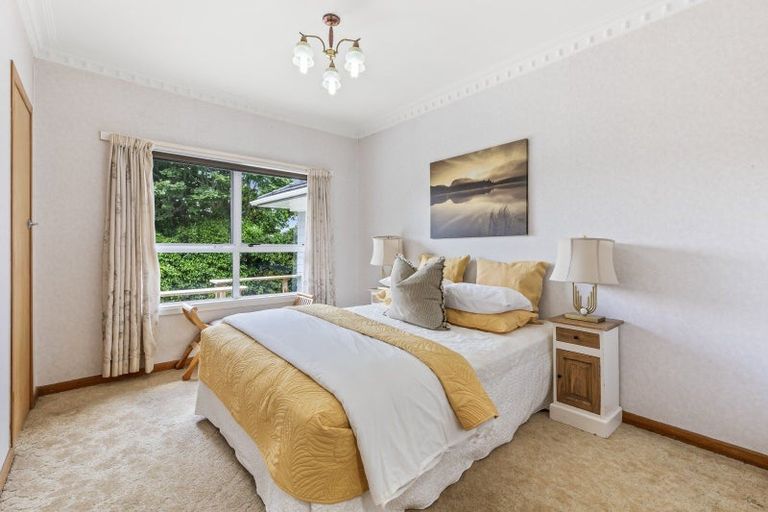 Photo of property in 113 Boord Crescent, Kumeu, 0891