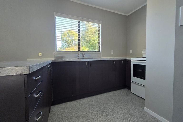 Photo of property in 68 Stokes Valley Road, Stokes Valley, Lower Hutt, 5019