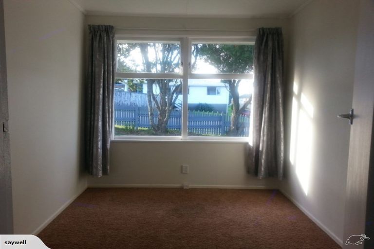 Photo of property in 421 Warspite Avenue, Ascot Park, Porirua, 5024
