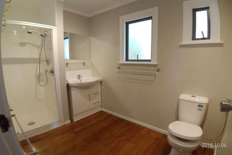 Photo of property in 3 Roband Avenue, Glenfield, Auckland, 0629