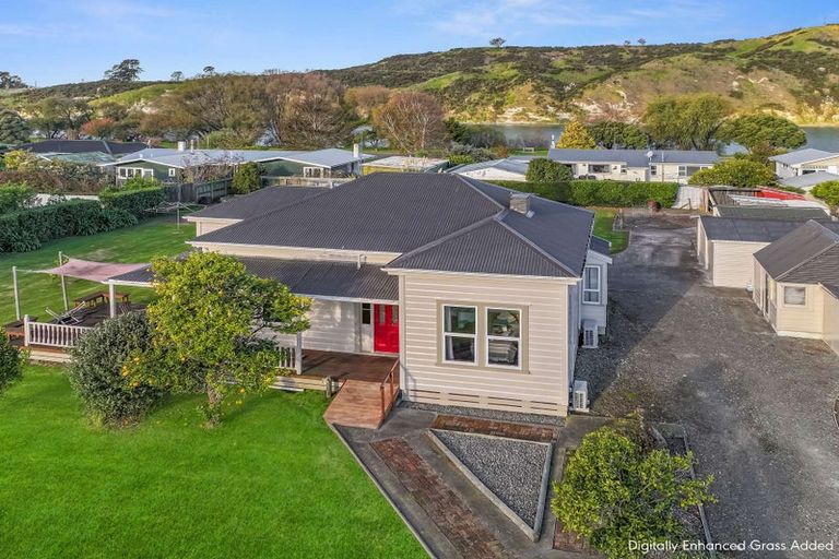 Photo of property in 53 Apatu Street, Wairoa, 4108