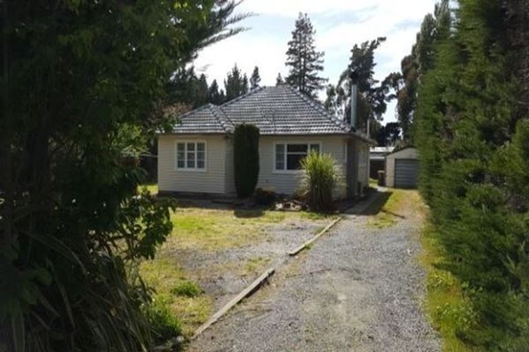 Photo of property in 830 Main Road North, Woodend, Kaiapoi, 7691