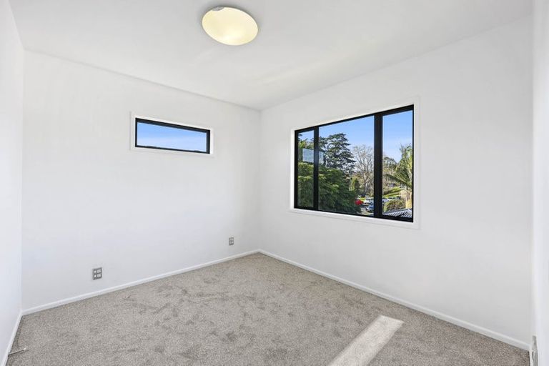 Photo of property in 105/2 Armoy Drive, East Tamaki, Auckland, 2016