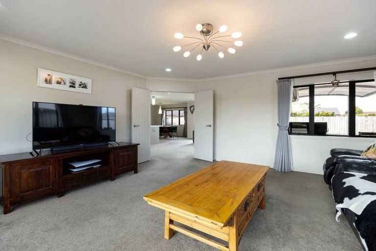 Photo of property in 55 Aquila Crescent, Rototuna North, Hamilton, 3210