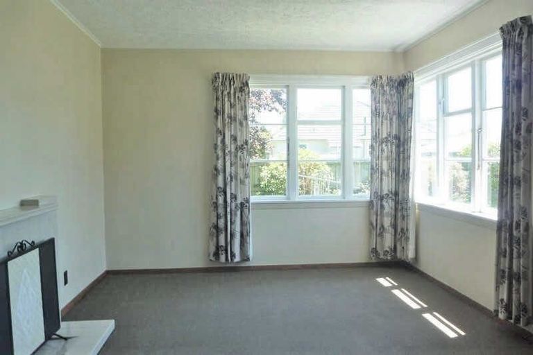 Photo of property in 30 Christian Street, Bryndwr, Christchurch, 8053