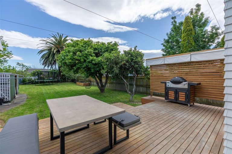 Photo of property in 5 Barker Road, Marewa, Napier, 4110