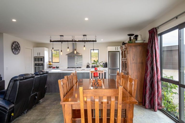 Photo of property in 25 Scrubby Gully Road, Waikerikeri, Alexandra, 9393