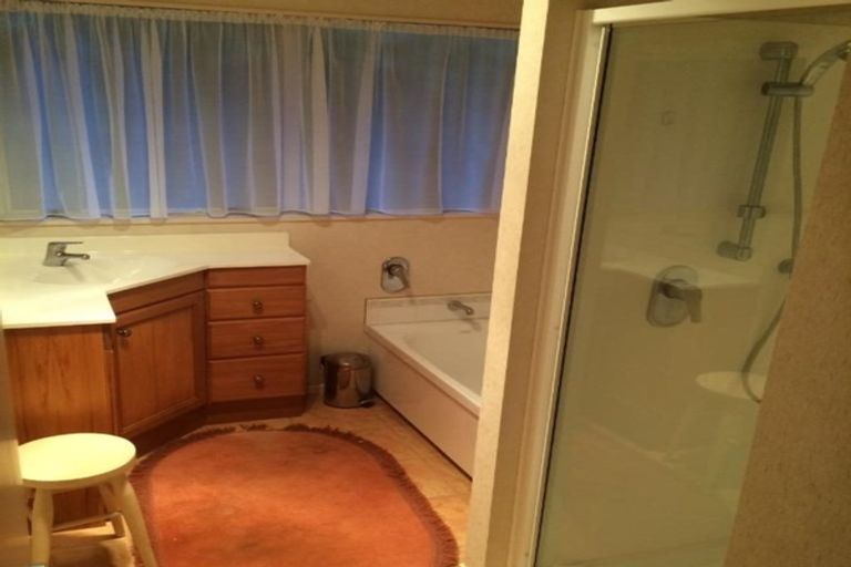 Photo of property in 12a Chatsfield Place, Te Kamo, Whangarei, 0112