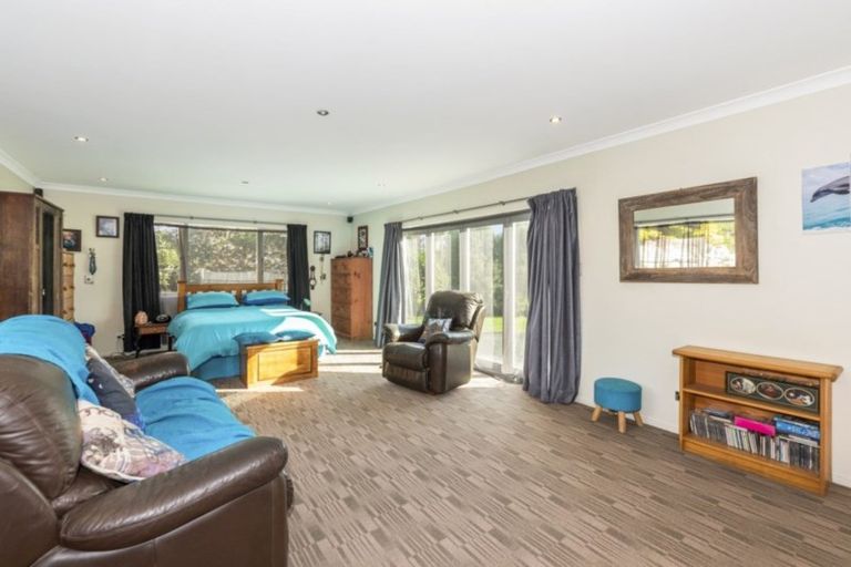 Photo of property in 96 Waerenga Road, Otaki, 5512
