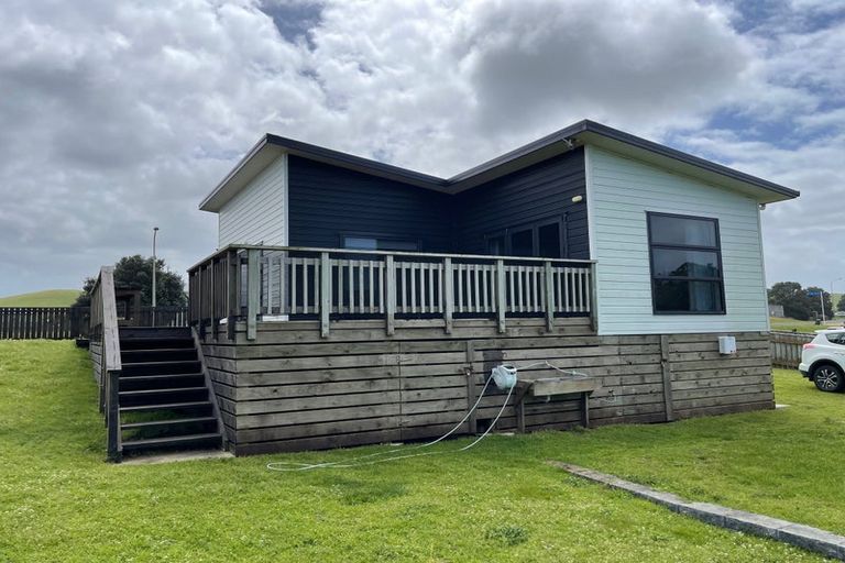 Photo of property in 31 Sunset Drive, Baylys Beach, Dargaville, 0377