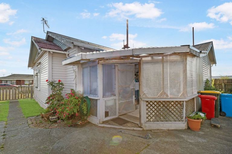 Photo of property in 18 Cook Street, Foxton, 4814