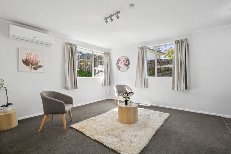 Photo of property in 183c Newlands Road, Newlands, Wellington, 6037