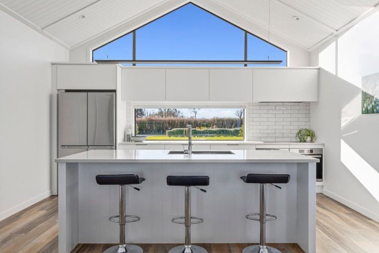 Photo of property in 354 Lamb Street, Leamington, Cambridge, 3495