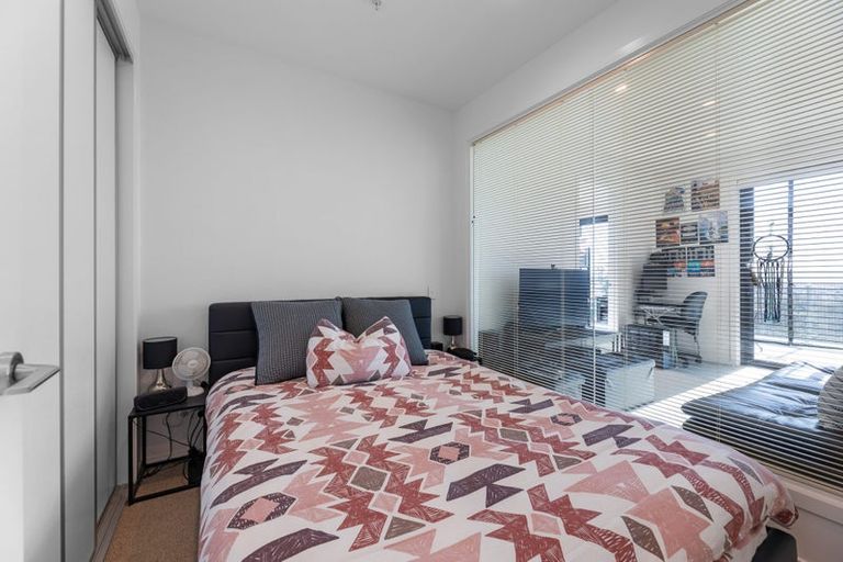 Photo of property in 1001/8 Waikumete Road, Glen Eden, Auckland, 0602