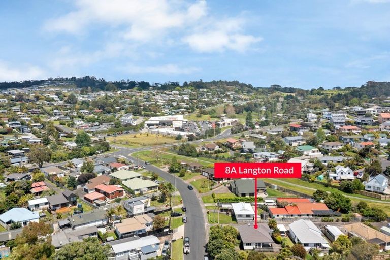 Property details for 8a Langton Road, Stanmore Bay, Whangaparaoa, 0932
