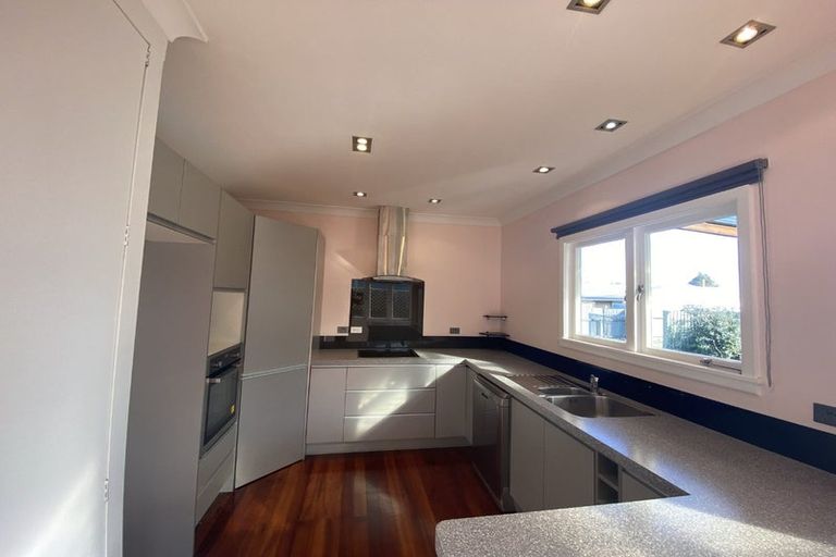 Photo of property in 1404 Jellicoe Street, Mayfair, Hastings, 4122