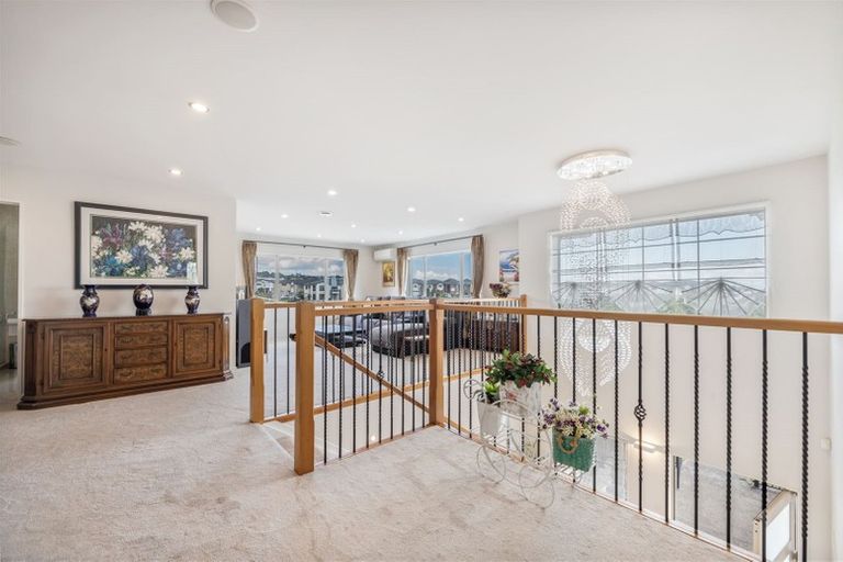 Photo of property in 42 Castlederg Drive, Flat Bush, Auckland, 2019