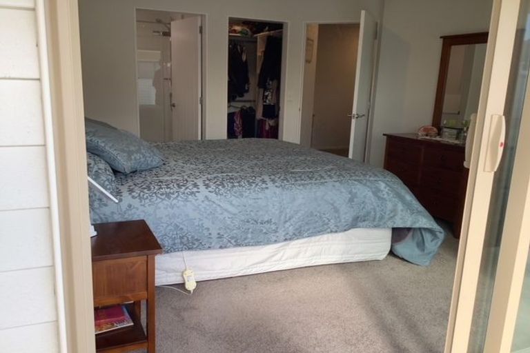 Photo of property in 14 Latimer Way, Petone, Lower Hutt, 5012