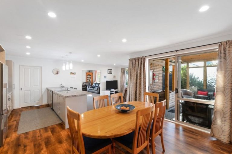 Photo of property in 12 Marlowe Place, Rolleston, 7614