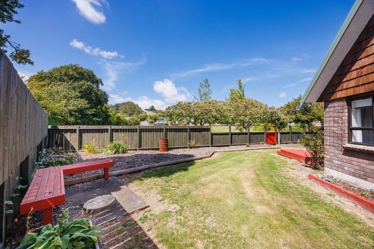 Photo of property in 6 Maire Street, Pahiatua, 4910