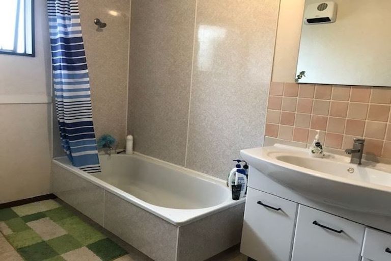 Photo of property in 2/45 Bridge Street, Netherby, Ashburton, 7700