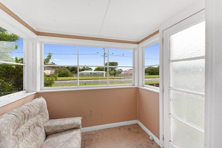 Photo of property in 72 Avenue Road, Foxton, 4814