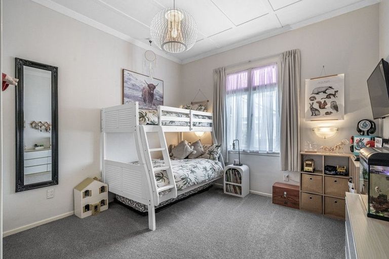 Photo of property in 112 Kitchener Street, Gore, 9710