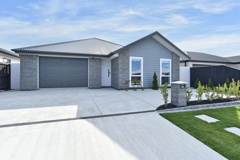 Photo of property in 13 Higgins Street, Woodend, 7610