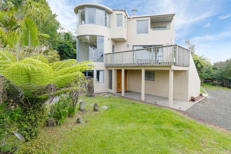 Photo of property in 880 Scenic Drive, Swanson, Henderson, 0781