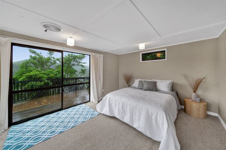 Photo of property in 18 Ohawe Terrace, Ohawe, Hawera, 4671