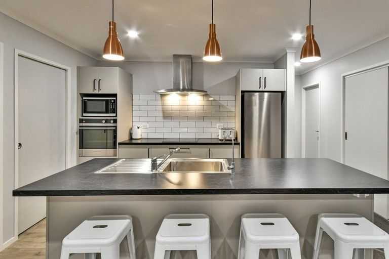 Photo of property in 13 Harry Richards Way, Pokeno, 2402