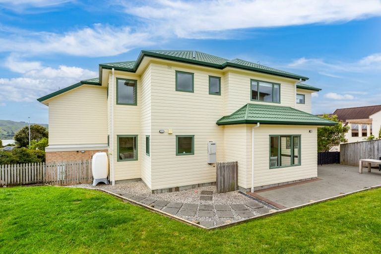 Photo of property in 12 Bowsprit Way, Whitby, Porirua, 5024