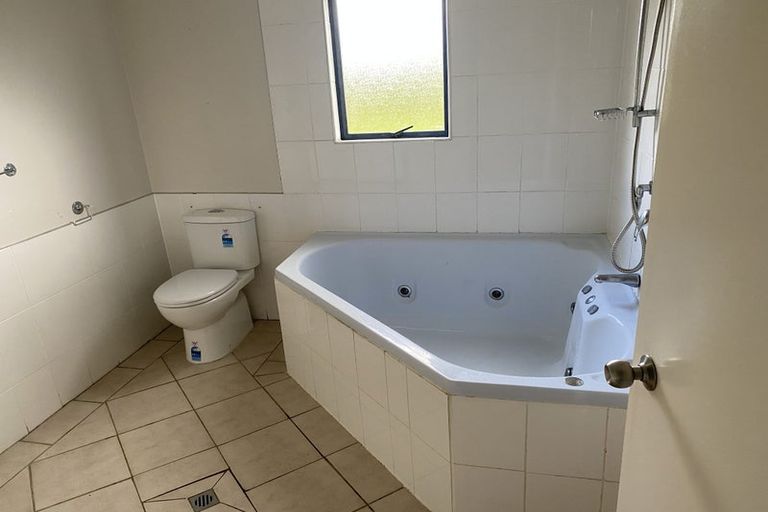 Photo of property in 112 West Road, Clevedon, Papakura, 2582