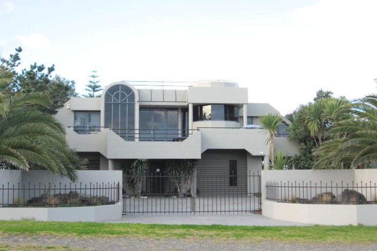 Photo of property in 52 Paku Drive, Tairua, 3508