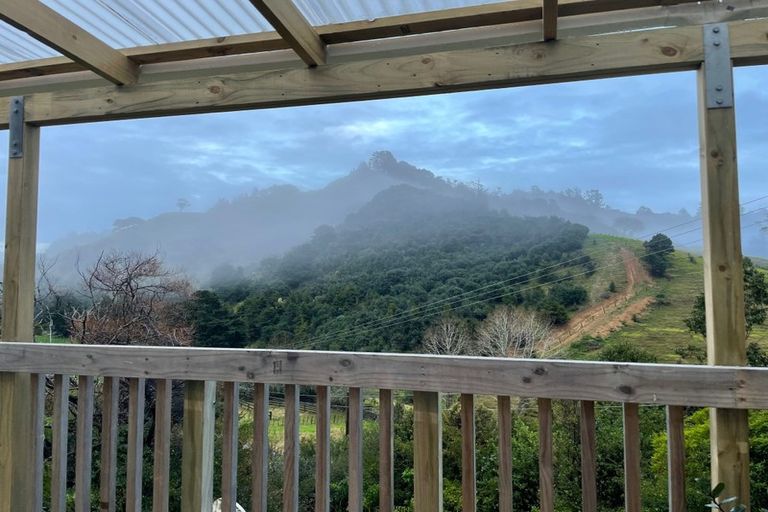 Photo of property in 24 Noakes Hill Road, Puhoi, Silverdale, 0994