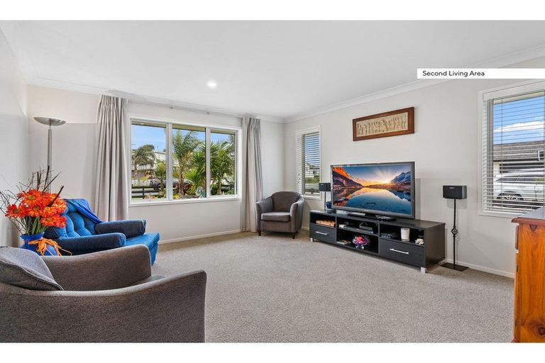 Photo of property in 16 Jack Boyd Drive, Mangawhai Heads, Mangawhai, 0573