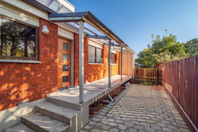 Photo of property in 9c Kirkland Street, Green Island, Dunedin, 9018