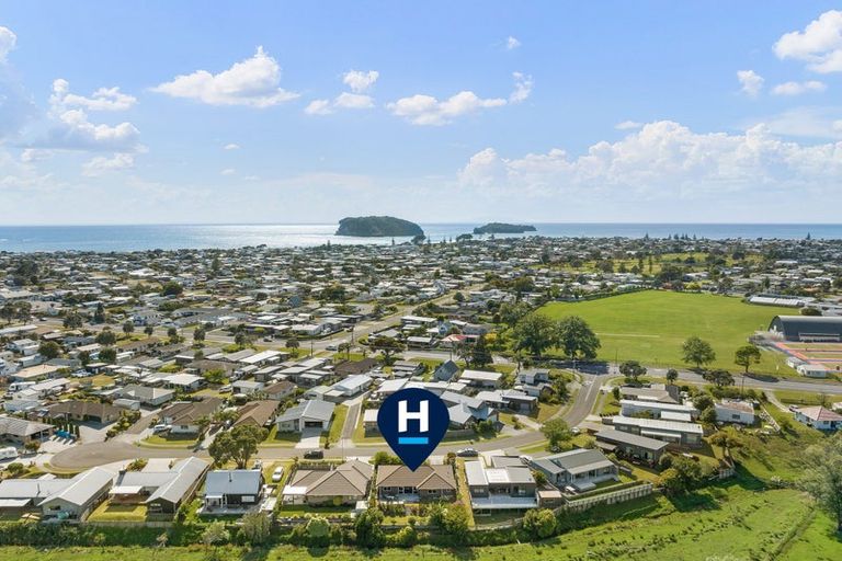 Photo of property in 113 Seabreeze Lane, Whangamata, 3620