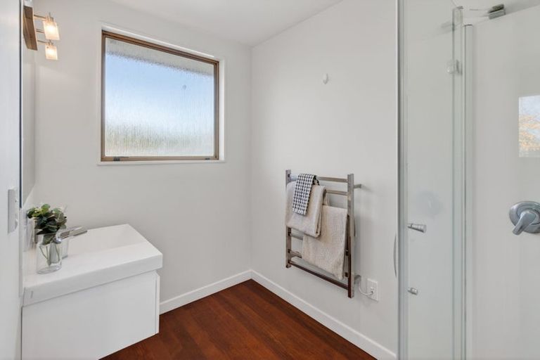 Photo of property in 94a Clyde Road, Ilam, Christchurch, 8041