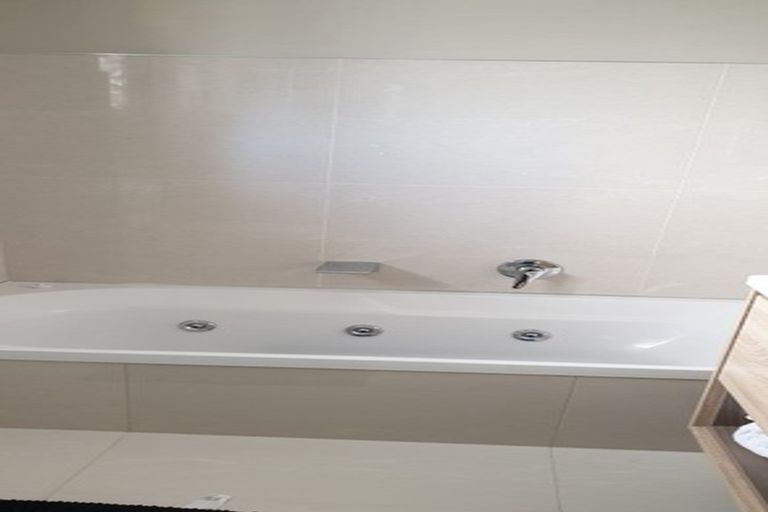 Photo of property in 1/113 Moorefield Road, Johnsonville, Wellington, 6037