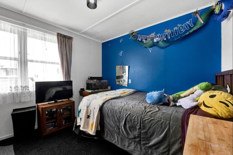 Photo of property in 65 Cloten Road, Stratford, 4332