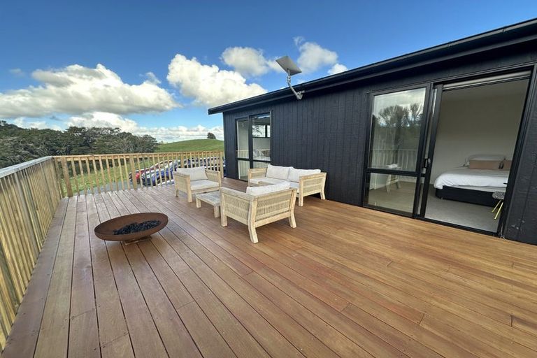 Photo of property in 37 Judd Road, Maungaturoto, 0520