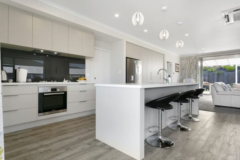 Photo of property in 18 Oak Ridge Drive, Te Awamutu, 3800