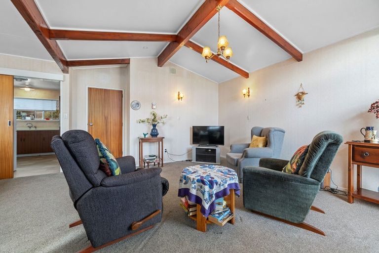 Photo of property in 6 Takahe Street, Masterton, 5810