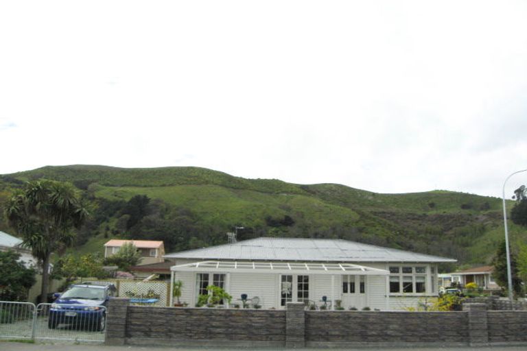 Photo of property in 13 Tasman Street, The Wood, Nelson, 7010