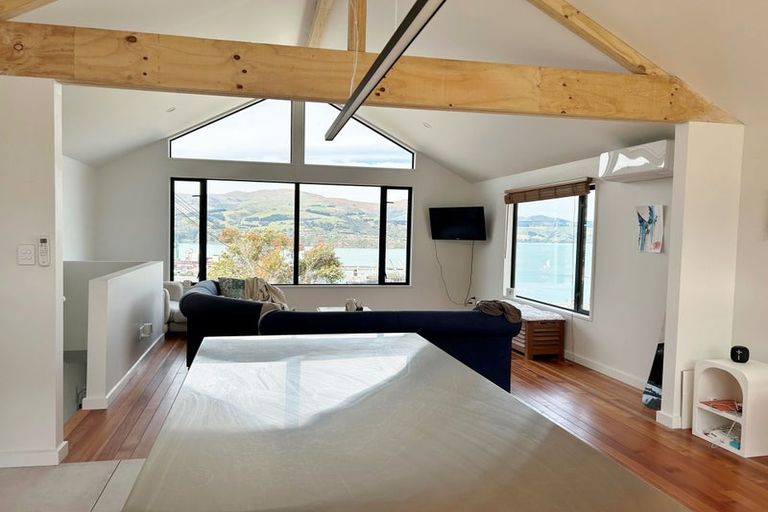 Photo of property in 17a Cornwall Road, Lyttelton, 8082