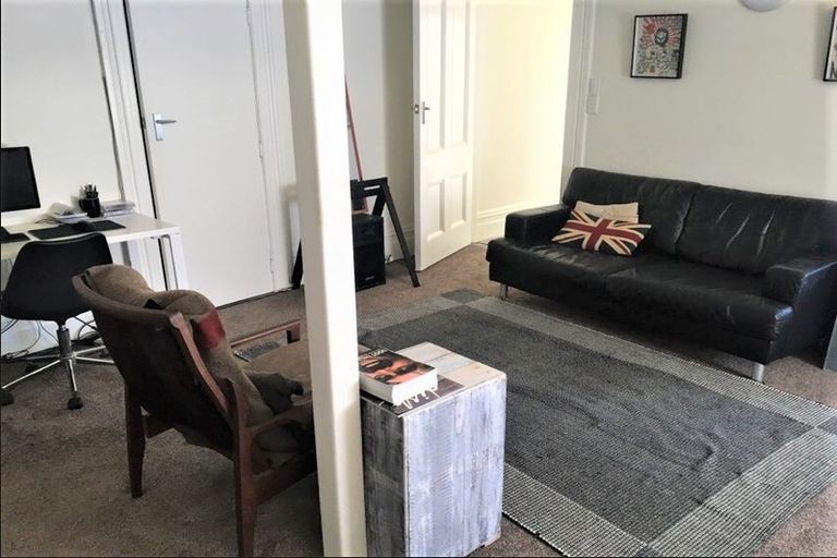 Photo of property in 7 Queens Parade, Devonport, Auckland, 0624