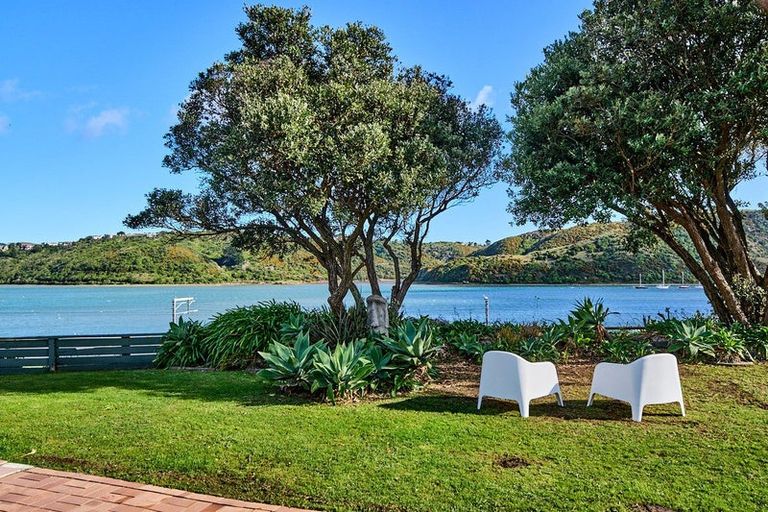 Photo of property in 6 Brora Crescent, Papakowhai, Porirua, 5024