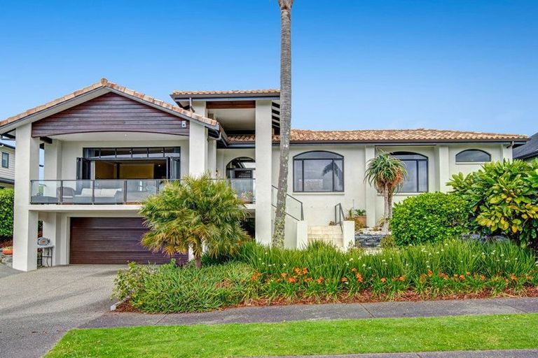 Photo of property in 13 Pacific Cliffs Drive, Gulf Harbour, Whangaparaoa, 0930