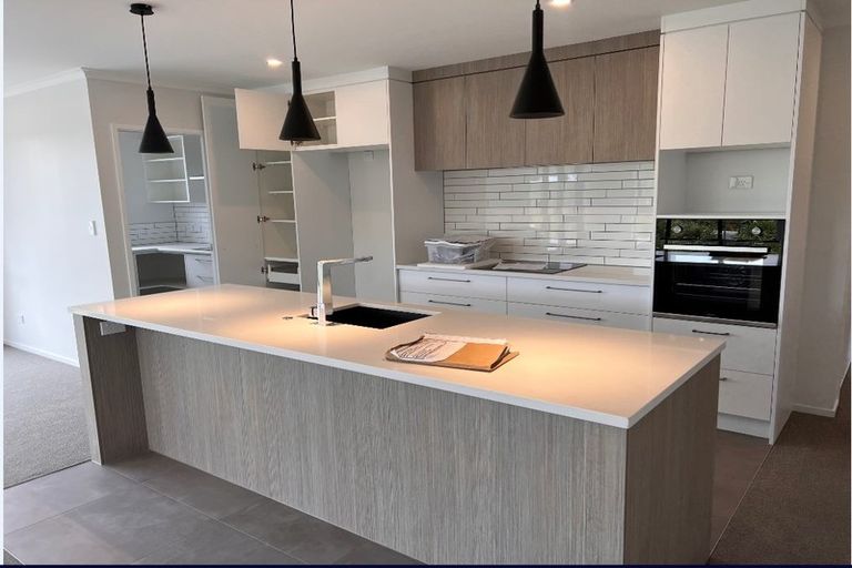 Photo of property in 11 Te Paea Avenue, Karaka, 2124